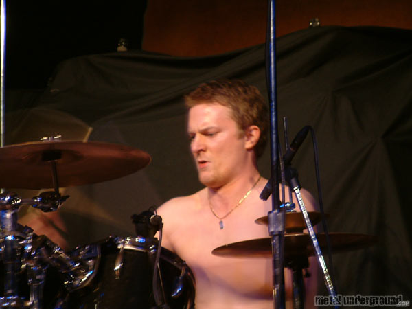 Gross Misconduct - Amon Amarth And Sonic Syndicate 2007 (Vancouver -  BC) (image 17 of 30)